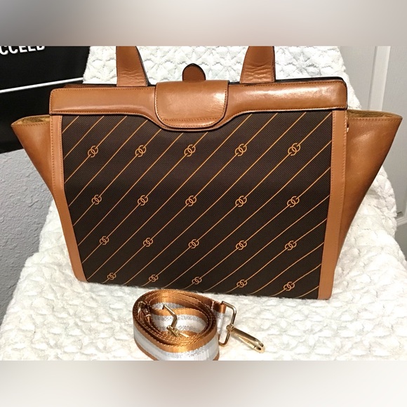 Gucci Shooting Star Top Handle 2 Way Tote - Picture 5 of 14